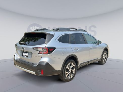 Used 2020 Subaru Outback Limited w/ Popular Package #2 AWD/4WD image 7