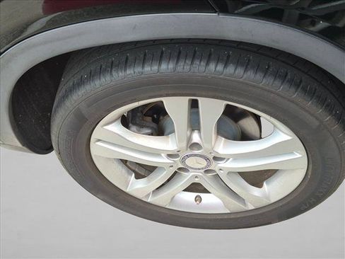 Used 2018 Mercedes-Benz GLA 250 w/ Premium Package image 9