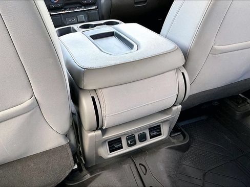 Used 2019 Chevrolet Silverado 1500 LT w/ Texas Edition AWD/4WD image 28
