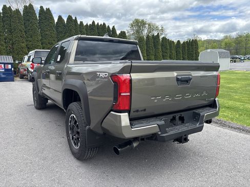 New 2026 Toyota Tacoma TRD Off-Road AWD/4WD image 5
