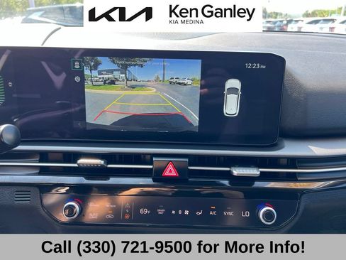 Certified 2026 Kia Sportage LX FWD image 36