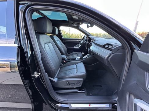 Used 2022 Audi Q3 2.0T Premium Plus image 47