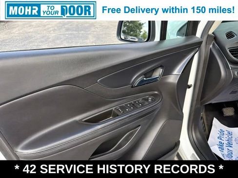 Used 2019 Buick Encore Sport Touring FWD image 13