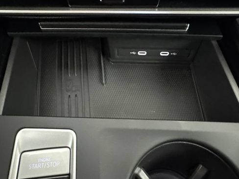 Certified 2026 Volkswagen Atlas SE AWD/4WD image 17