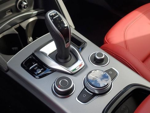 New 2025 Alfa Romeo Stelvio Sprint w/ Convenience Package image 16