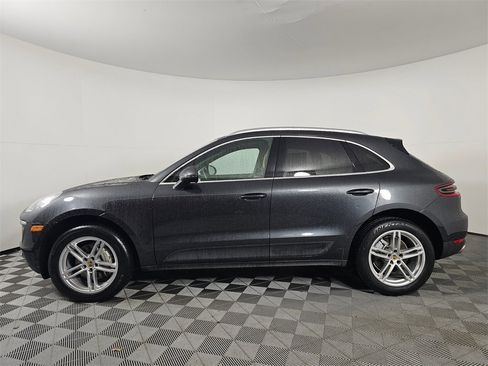 Used 2017 Porsche Macan S image 4