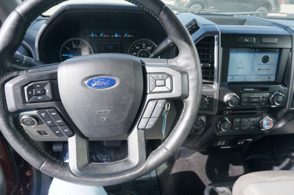 Used 2016 Ford F150 XLT w/ Equipment Group 302A Luxury AWD/4WD image 9