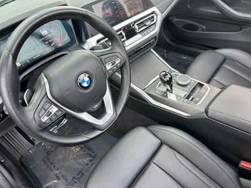 Used 2023 BMW 430i Convertible w/ Premium Package image 11