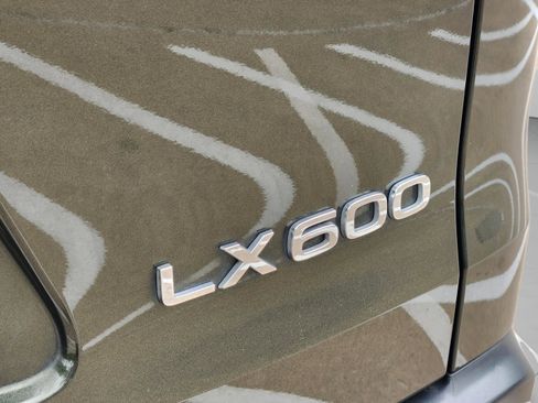 Used 2023 Lexus LX 600 4WD w/ Accessory Package (Z1) image 43