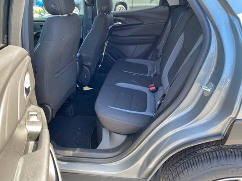 Used 2023 Chevrolet TrailBlazer LT w/ Convenience Package AWD/4WD image 15