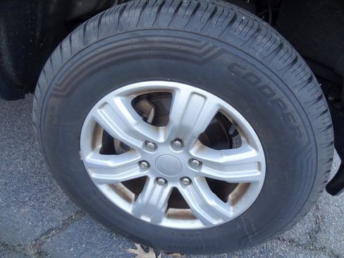 Used 2021 Ford Ranger XL w/ Equipment Group 101A High image 13