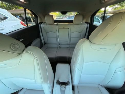 Used 2022 Cadillac XT4 Luxury FWD image 28