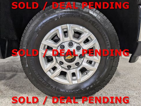 Used 2024 Chevrolet Silverado 2500 LT image 14