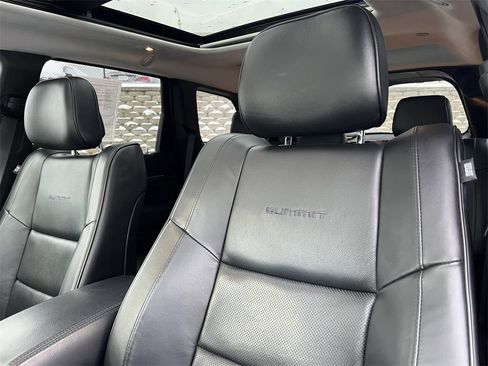 Used 2018 Jeep Grand Cherokee Summit w/ Platinum Series Group image 11