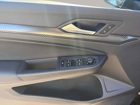Certified 2023 Volkswagen Golf 20th Anniversary Edition image 10