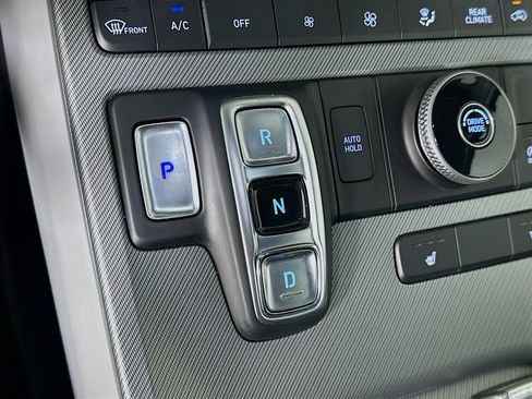 Used 2025 Hyundai Palisade SEL image 24