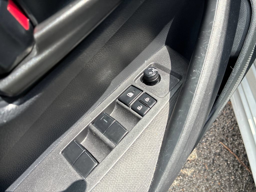 Used 2024 Toyota Corolla LE FWD image 22
