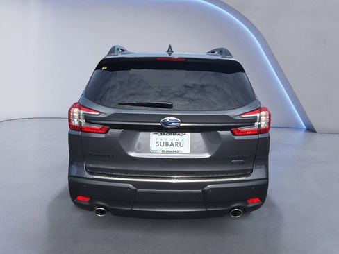 Used 2025 Subaru Ascent Bronze Edition image 4