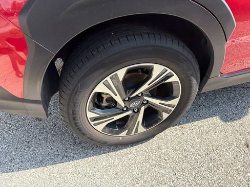 Used 2025 Subaru Crosstrek 2.5i Premium AWD/4WD image 12