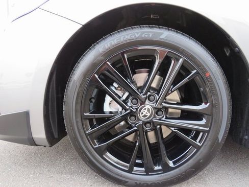 Certified 2026 Toyota Camry SE image 6