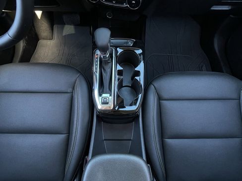 Used 2024 Chevrolet Trax ACTIV w/ Driver Confidence Package image 20