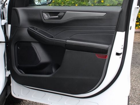 Used 2024 Ford Escape Active image 39