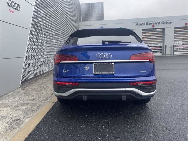 Used 2023 Audi Q5 2.0T Premium w/ Convenience Package AWD/4WD image 27