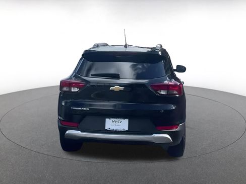 Used 2025 Chevrolet TrailBlazer LT image 11