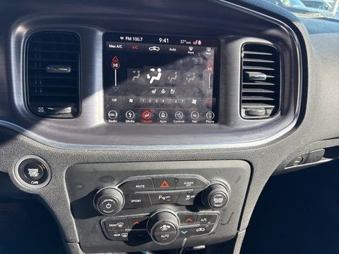 Used 2018 Dodge Charger R/T w/ Plus Group image 11