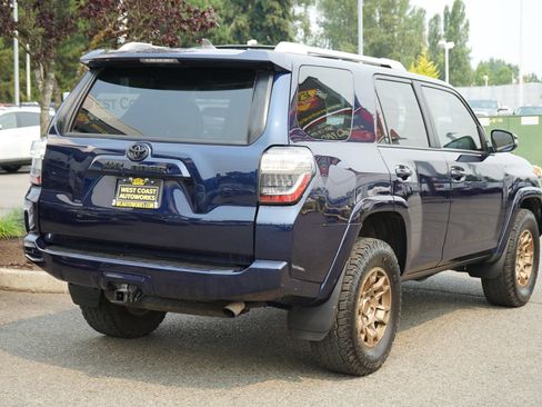 Used 2018 Toyota 4Runner SR5 Premium AWD/4WD image 6