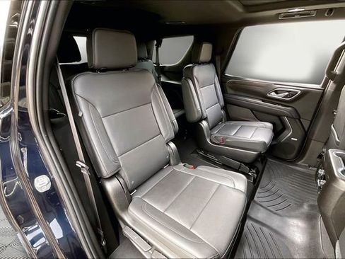 Used 2021 Chevrolet Tahoe Z71 w/ Luxury Package image 17