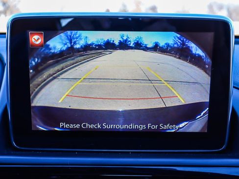 Used 2017 FIAT 124 Spider Lusso RWD image 8