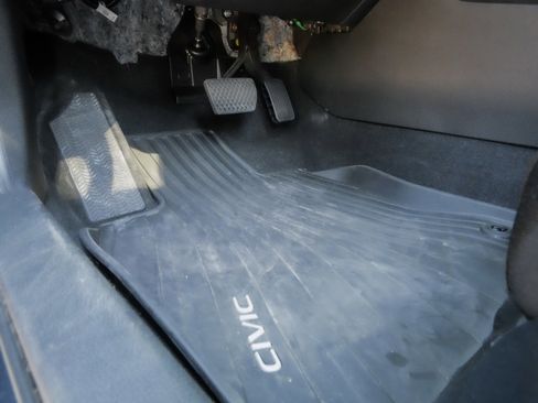 Certified 2023 Honda Civic EX image 17