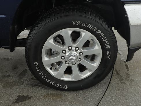 Used 2024 RAM 2500 Laramie w/ Sport Appearance Package image 6