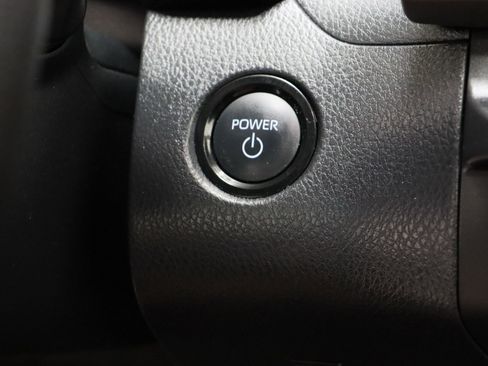 Used 2025 Toyota Camry LE FWD image 17