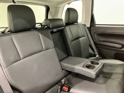 Used 2016 Subaru Forester 2.5i Limited w/ Popular Package #2 image 34