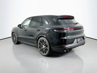 Certified 2025 Porsche Cayenne AWD/4WD video 3