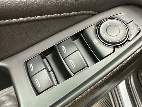 Certified 2023 Chevrolet Traverse LT AWD/4WD image 14