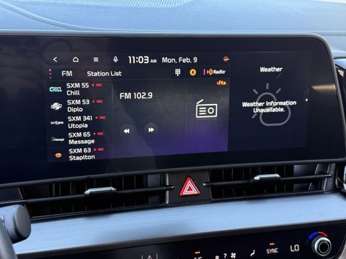 Certified 2025 Kia Sportage EX w/ Premium Package image 24