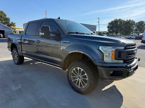 Used 2019 Ford F150 XLT w/ Equipment Group 302A Luxury AWD/4WD image 3