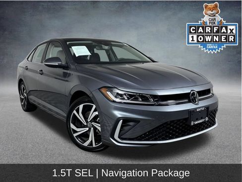 Used 2025 Volkswagen Jetta SEL FWD image 1