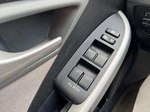 Used 2013 Toyota Prius Three FWD image 15