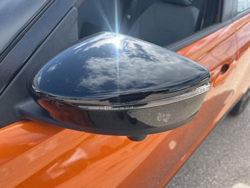 Certified 2023 Nissan Kicks SR w/ SR Premium Package FWD image 33