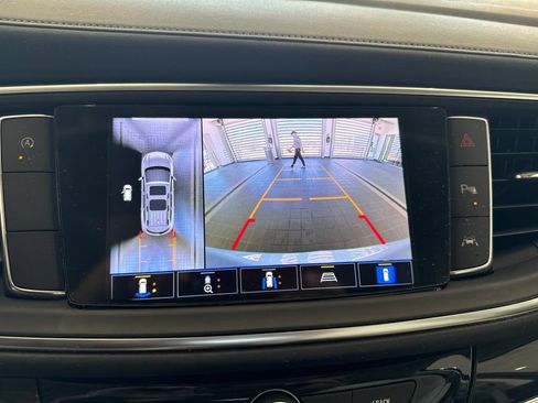 Used 2023 Buick Enclave Premium w/ Experience Buick Package FWD image 11