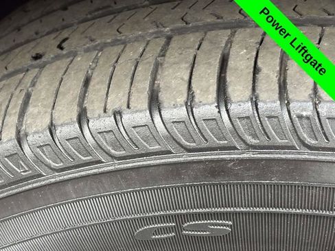 Used 2024 Buick Enclave Premium image 39