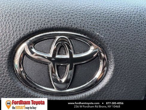 Used 2022 Toyota Highlander XSE image 33