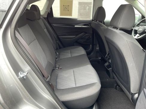 Used 2025 Kia Seltos LX AWD/4WD image 30