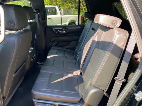 Used 2021 Chevrolet Tahoe RST RWD image 6