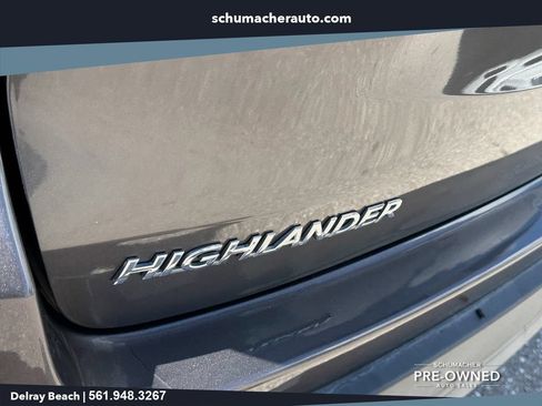 Used 2018 Toyota Highlander XLE FWD image 14