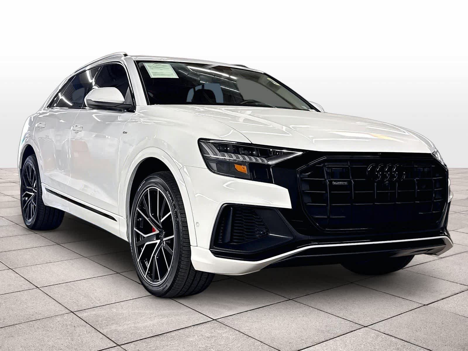 Used 2023 Audi Q8 Premium Plus AWD/4WD image 2